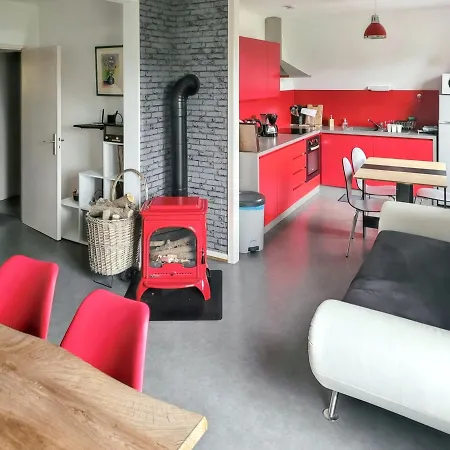 Douillet Avec Vue Panoramique A Chalet